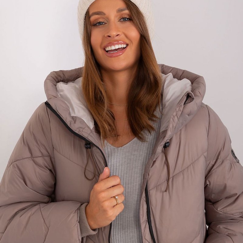 Cap model 187438 Rue Paris