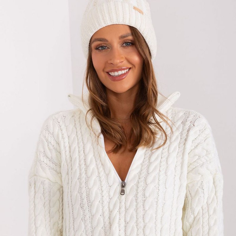 Cap model 187439 Rue Paris