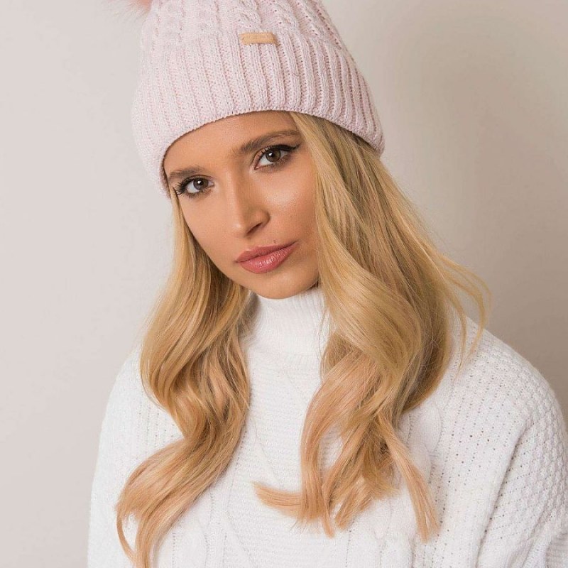 Cap model 187441 Rue Paris