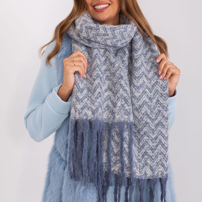Shawl model 189244 AT