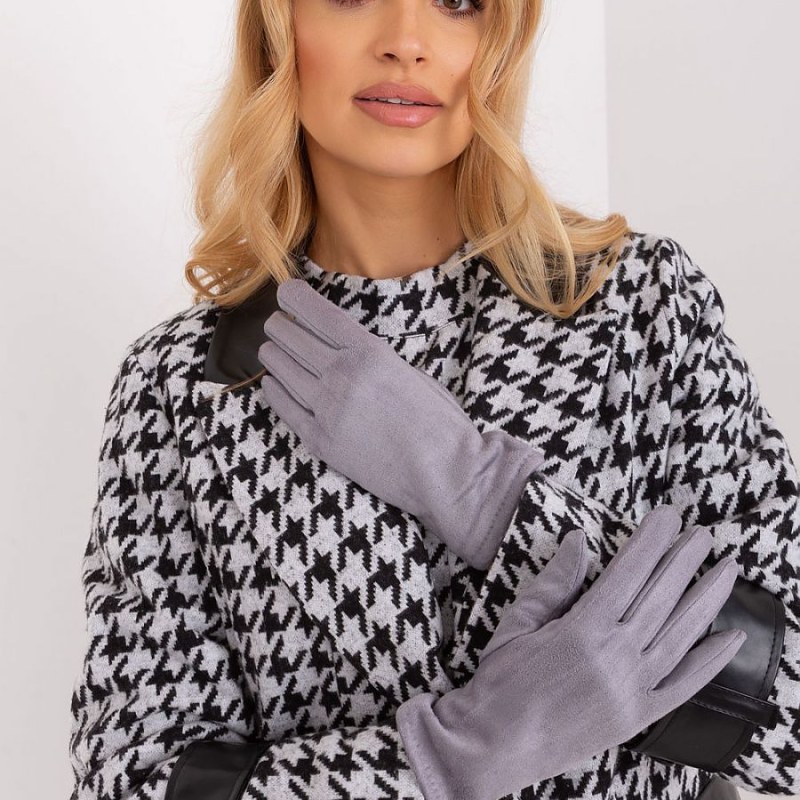 Gloves model 190831 AT