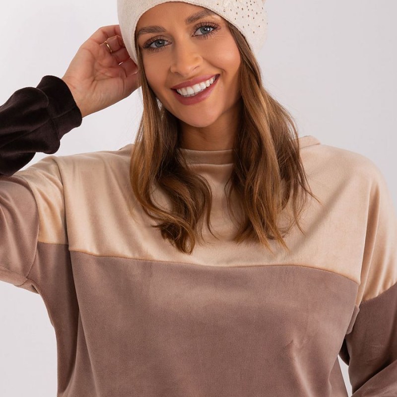 Cap model 191109 AT