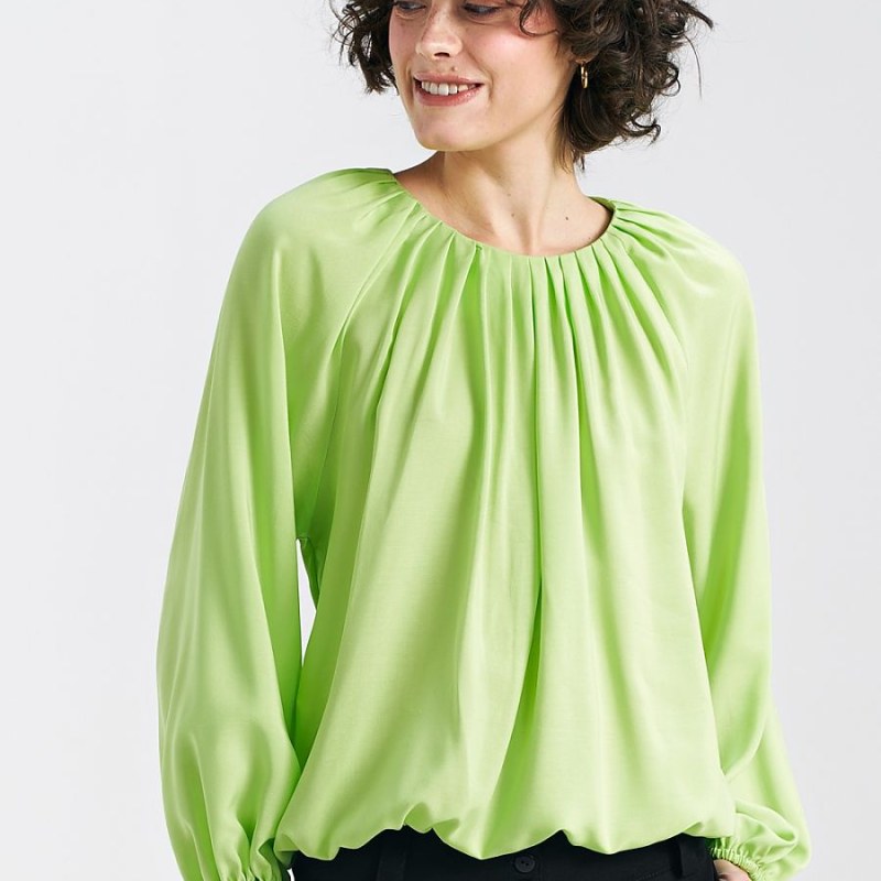 Blouse model 192972 Nife