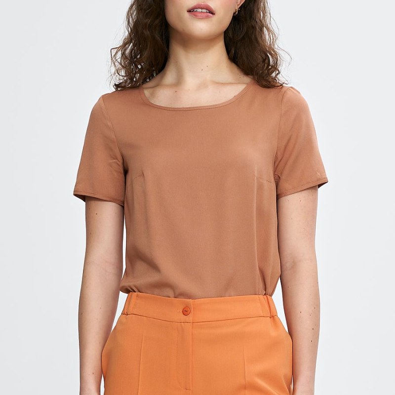 Blouse model 210089 Nife