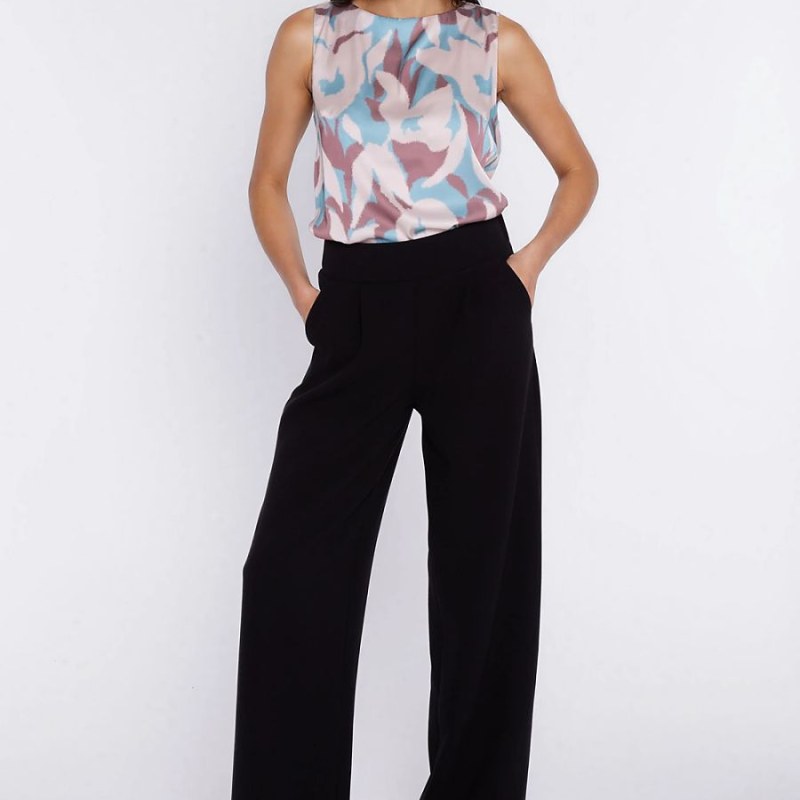 Women trousers model 225825 Nife