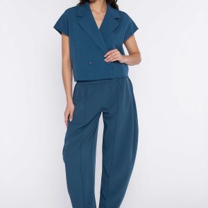 Women trousers model 227152 Nife